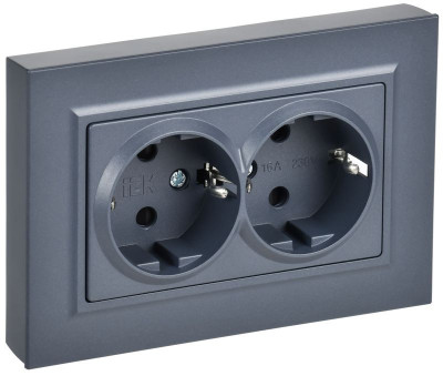 Розетка 2-м СП BRITE РСшПл12-3-БрМ 16А в сборе с заземл. защ. шторки плоская маренго IEK BR-R28-16-K35-F