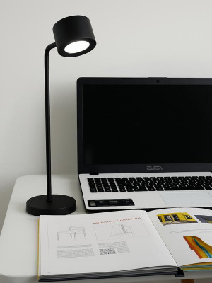 Светильник-трансформер светодиодный MAGNETIC FLEX TABLET BK 2.2Вт 4000К 80/30/10лм (лампа настольн./светильник настен./лампа на прищепке) беспроводной круг черн. OSRAM 4607194234769