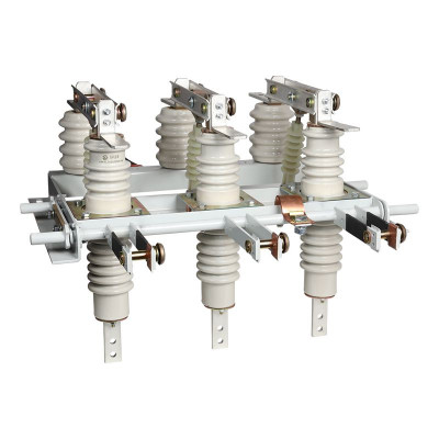 Разъединитель высоковольтный РВФЗ-10/630-II-II-Ф-УХЛ2 (без комплекта приводов) КЭАЗ 393921