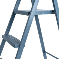 Стремянка стальная Ladderbel STR-ST-3 3 ступени, максимальная нагрузка 150 кг