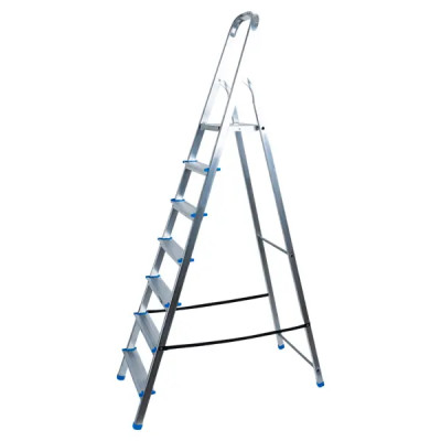 Стремянка алюминиевая Ladderbel STR-AL-7 7 ступеней, максимальная нагрузка 150 кг