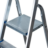 Стремянка алюминиевая Ladderbel STR-AL-7 7 ступеней, максимальная нагрузка 150 кг