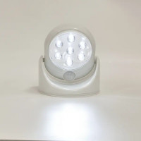 Светильник светодиодный на батарейках Uniel 120 Лм, 6500K