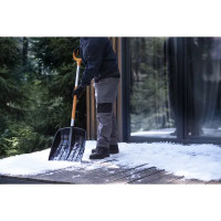 Лопата для уборки снега Plantic Snow Light 12001-01 35.5x133 см с алюминиевым черенком