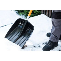 Лопата для уборки снега Plantic Snow Light 12001-01 35.5x133 см с алюминиевым черенком