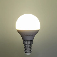 Лампа светодиодная Osram шар 7Вт 600Лм E14 нейтральный белый свет