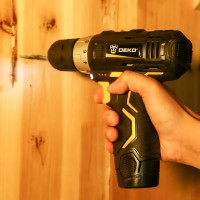 Дрель-шуруповерт аккумуляторная Deko GCD12DU3 063-4097, 12 В Li-ion 2x1.5 Ач