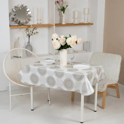 Скатерть Круги прямоугольная 135x220 см цвет серый