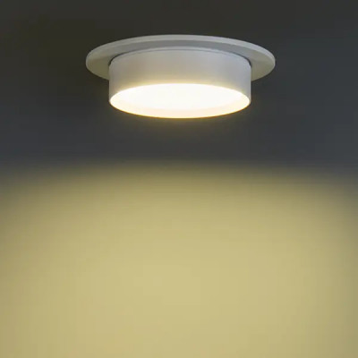 Светильник точечный встраиваемый Voltega под отверстие 95 мм 4 м² цвет белый