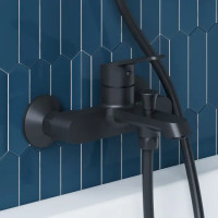 Смеситель для ванны Damixa Alder 641000300 однорычажный цвет черный матовый