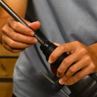 Перфоратор сетевой SDS-plus Deko DKH1350W 084-1033, 1350 Вт, 3.2 Дж, быстрозажимной патрон в комплекте