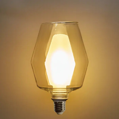 Лампа светодиодная Voltega 8547 E27 220-240 В 4 Вт фигурная 440 лм теплый белый свет