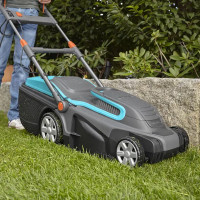 Газонокосилка электрическая Gardena PowerMax 1600/37 1600 Вт 37 см