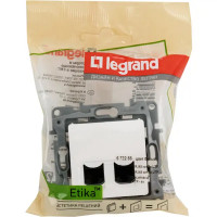 Розетка компьютерная двойная встраиваемая Legrand Etika RJ45 UTP cat 5e цвет белый