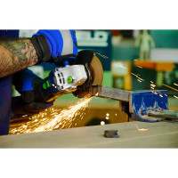 УШМ аккумуляторная Rockfield RF2204BK, 20 В Li-ion 4 Ач, 125 мм