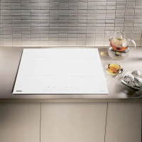Индукционная варочная панель Haier HHY-Y64TVTW 59 см 4 конфорки цвет белый