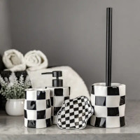 Дозатор для жидкого мыла Bath Plus Chess W-CE2023A-LD керамика цвет белые и черные квадратики