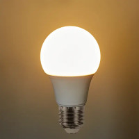 Лампа светодиодная Osram E27 9 Вт теплый белый свет