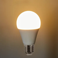 Лампа светодиодная Osram E27 12 Вт теплый белый свет