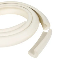 Самоклеящаяся лента универсальная Halsa на острые края каучук цвет белый